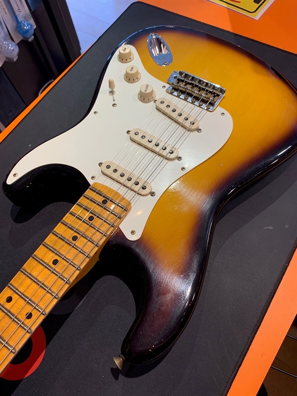 Fender Custom Shop 2022 Limited 1956 Strarocaster Journeyman Relic 2CSの画像